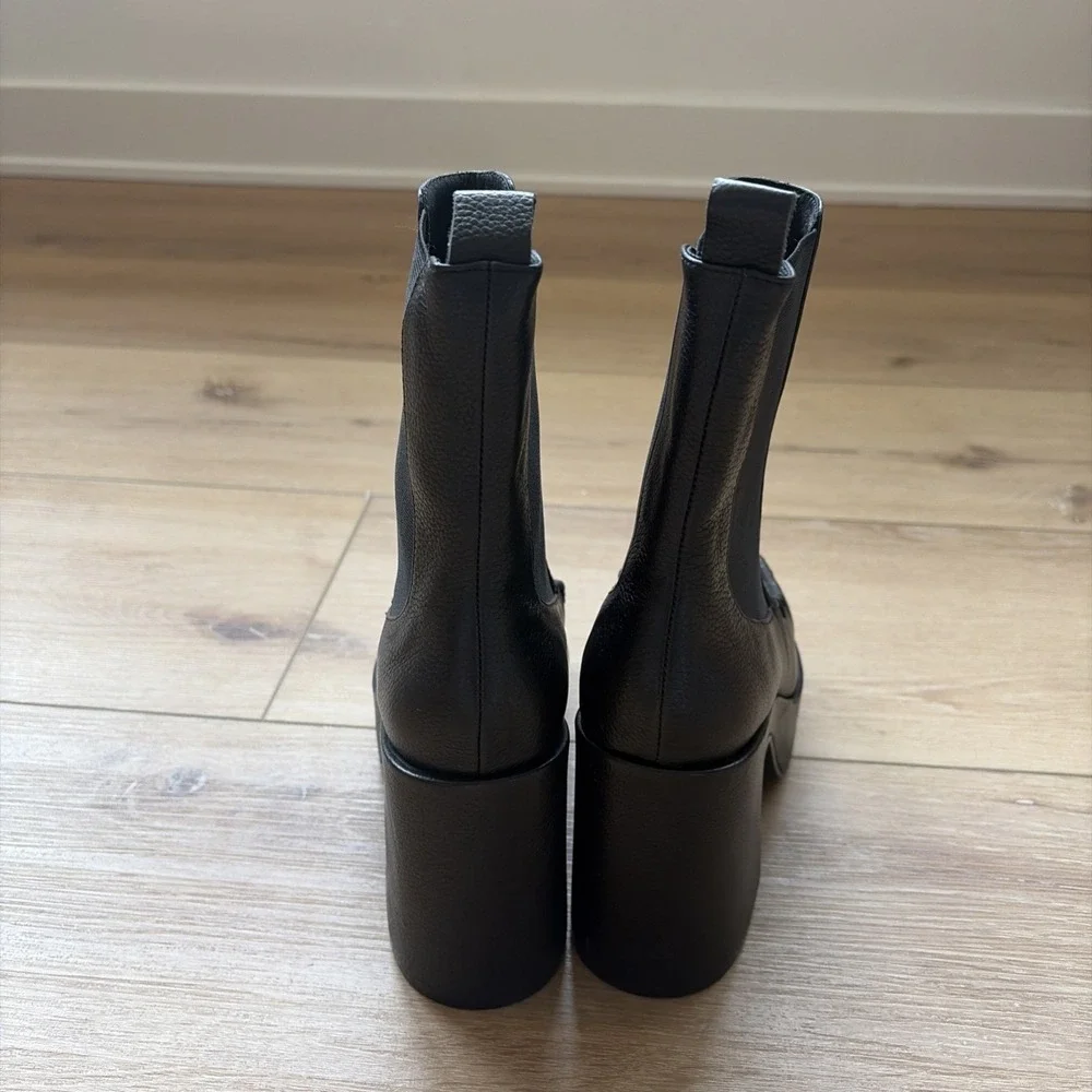 Intentionally Blank Celeste Leather Chelsea Platform Boots Sz 6‎ Black Y2K Style